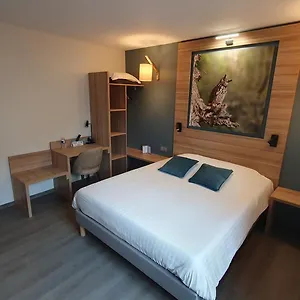 Hotel Logis - Les Pasteliers