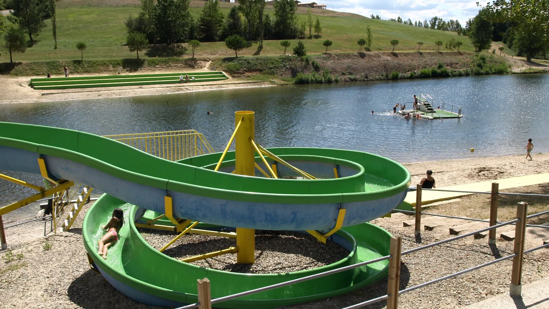 Terres De France - Les Hameaux Des Lacs Monclar-de-Quercy Holiday park