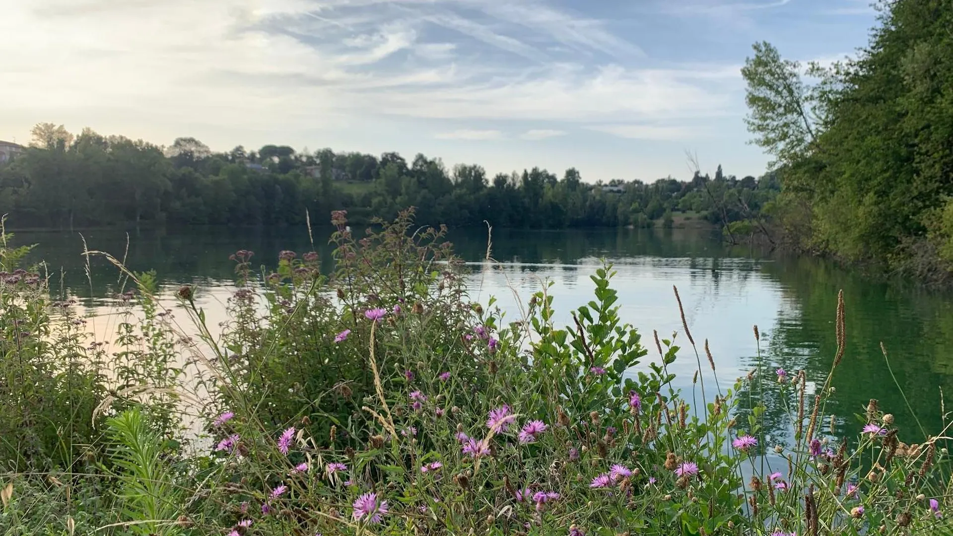 Holiday park Terres De France - Les Hameaux Des Lacs Monclar-de-Quercy